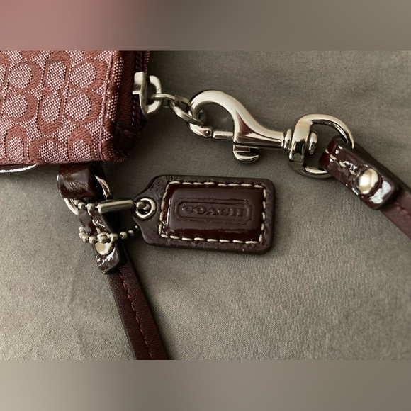 COACH Wristlet - Picture 9 of 10